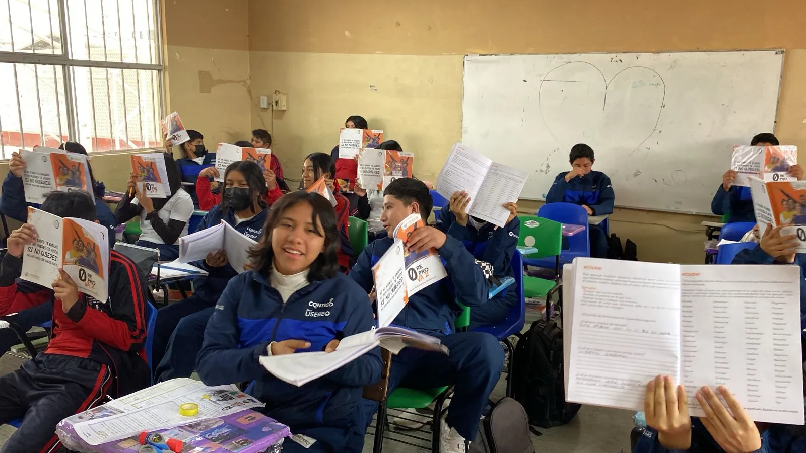 Estrategias para fomentar la lectura y escritura en estudiantes de primaria rural