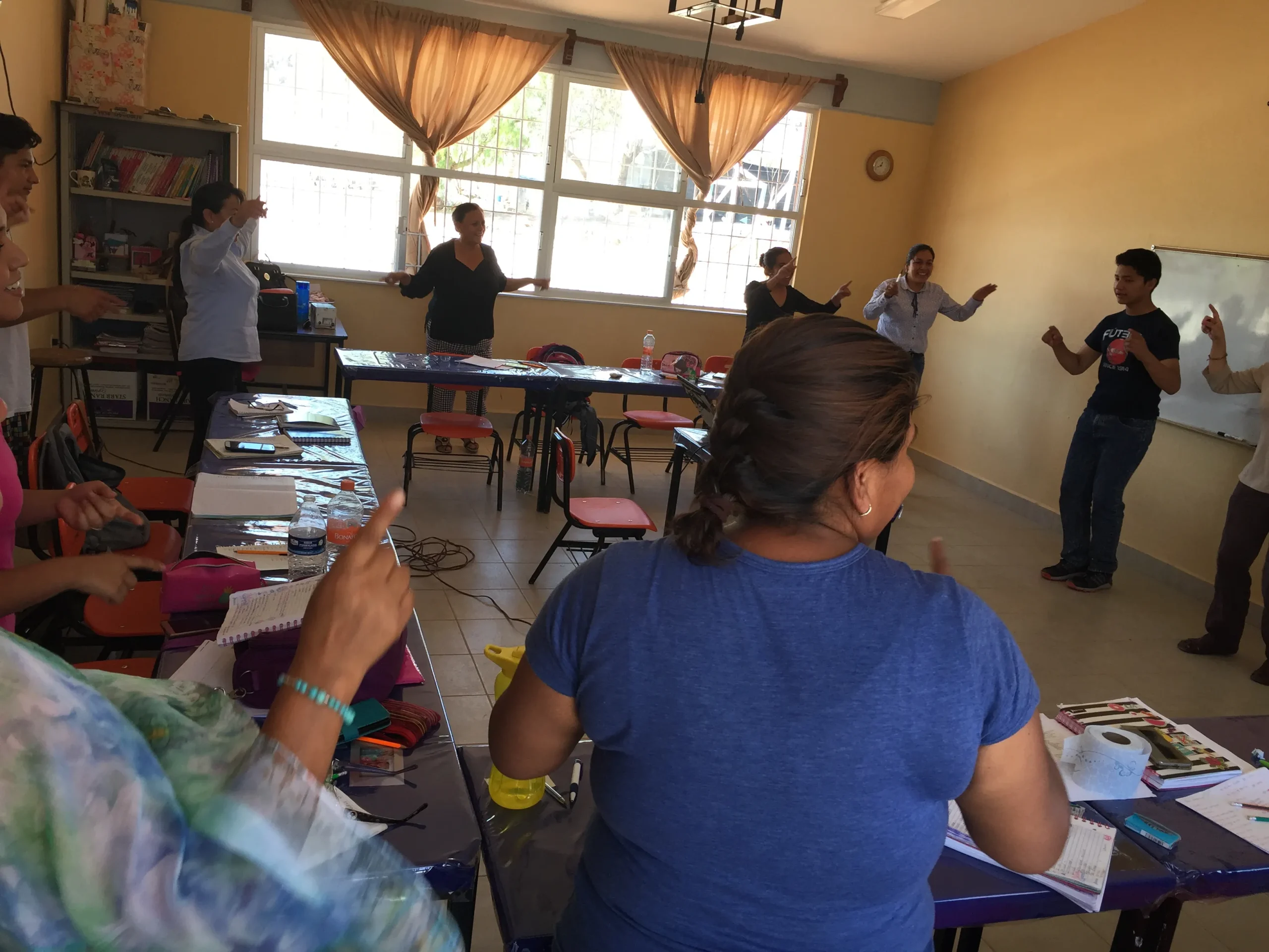 La importancia de la educación artística en el desarrollo integral de estudiantes rurales